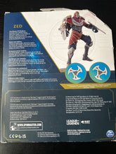 Load image into Gallery viewer, League Of Legends ZED ( The Champion Collection 1st Edition) Box Damage.
