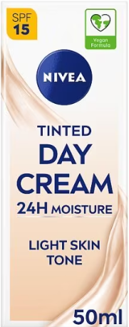 NIVEA Tinted 24H Day Cream Light Skin Tone SPF15 50ml