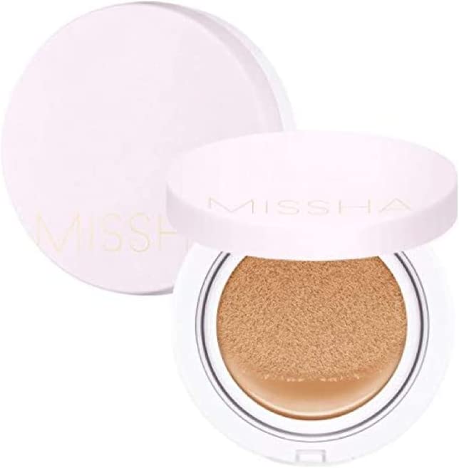 [MISSHA] Magic Cushion Cover Lasting Foundation SPF50+/PA+++, 21 Light Beige 15 g,