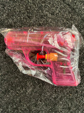 Load image into Gallery viewer, Bundle of 5 Mini Water Guns - Great for party bags

