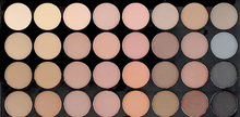 Load image into Gallery viewer, Makeup Revolution Ultra Eyeshadows Palette 16g Flawless Matte - 32 Shades
